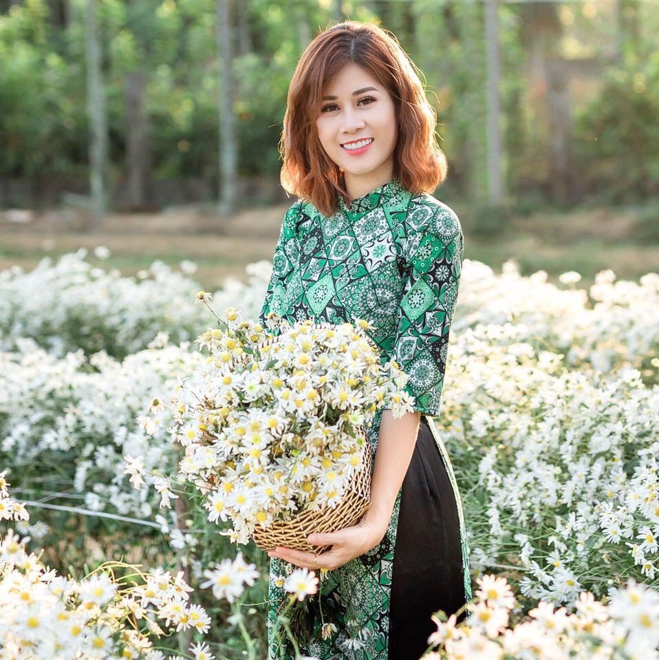 Trang Bon trên hành trình nâng cấp bản thân mỗi ngày.